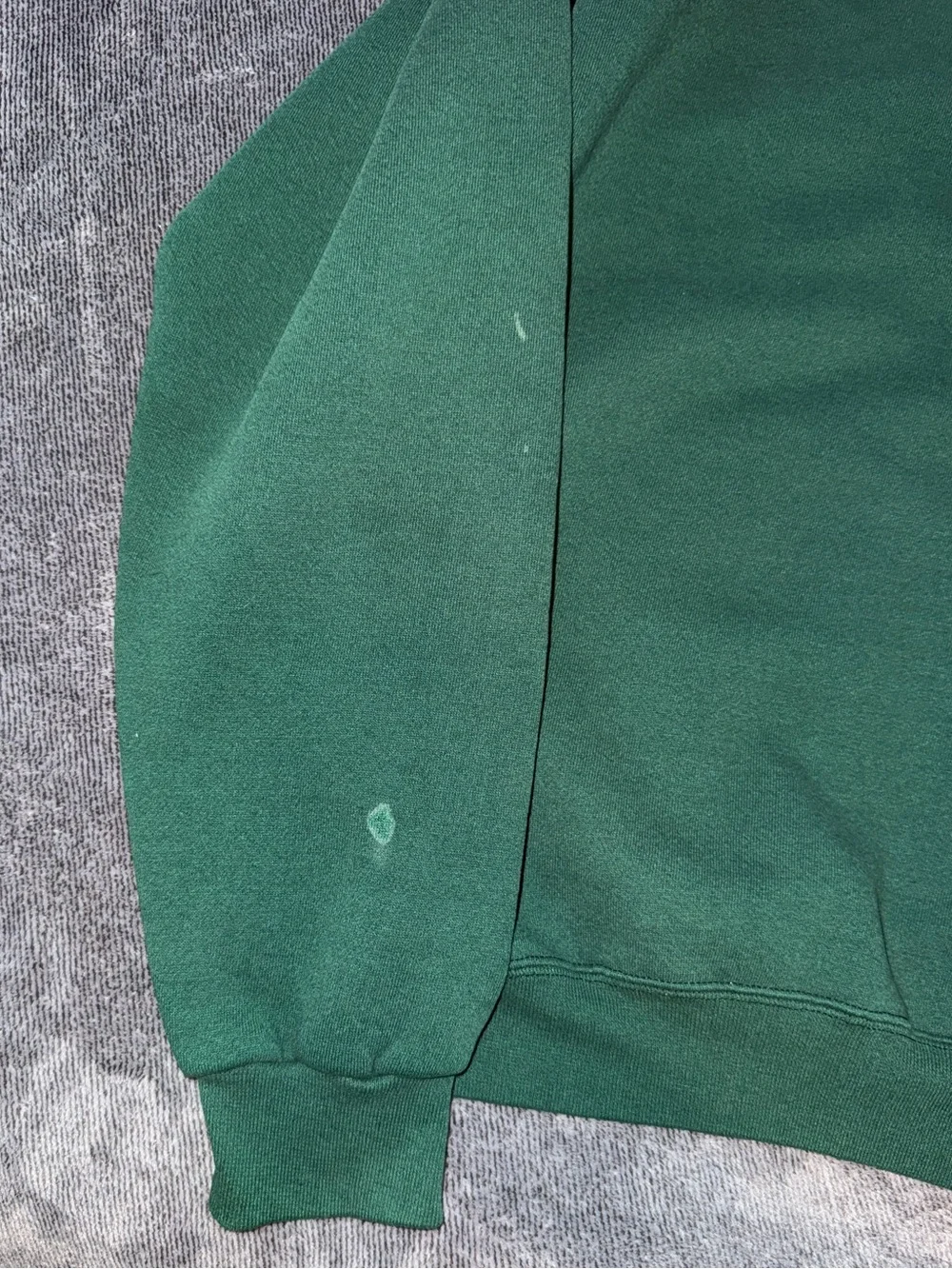 90s Disney Crewneck Sweatshirt with Yellow Winnie the Pooh Vintage